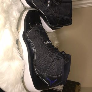 Jordan 11 Space Jams